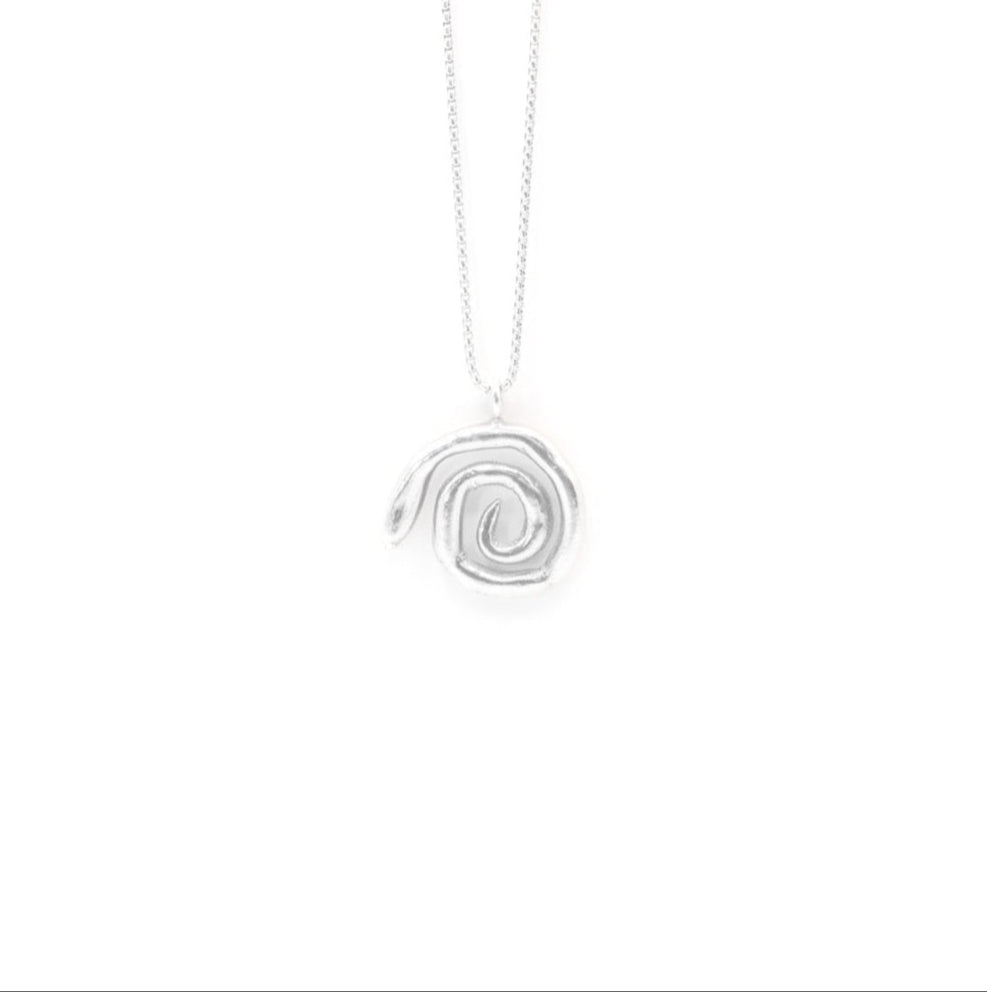 SWIRLY PENDANT