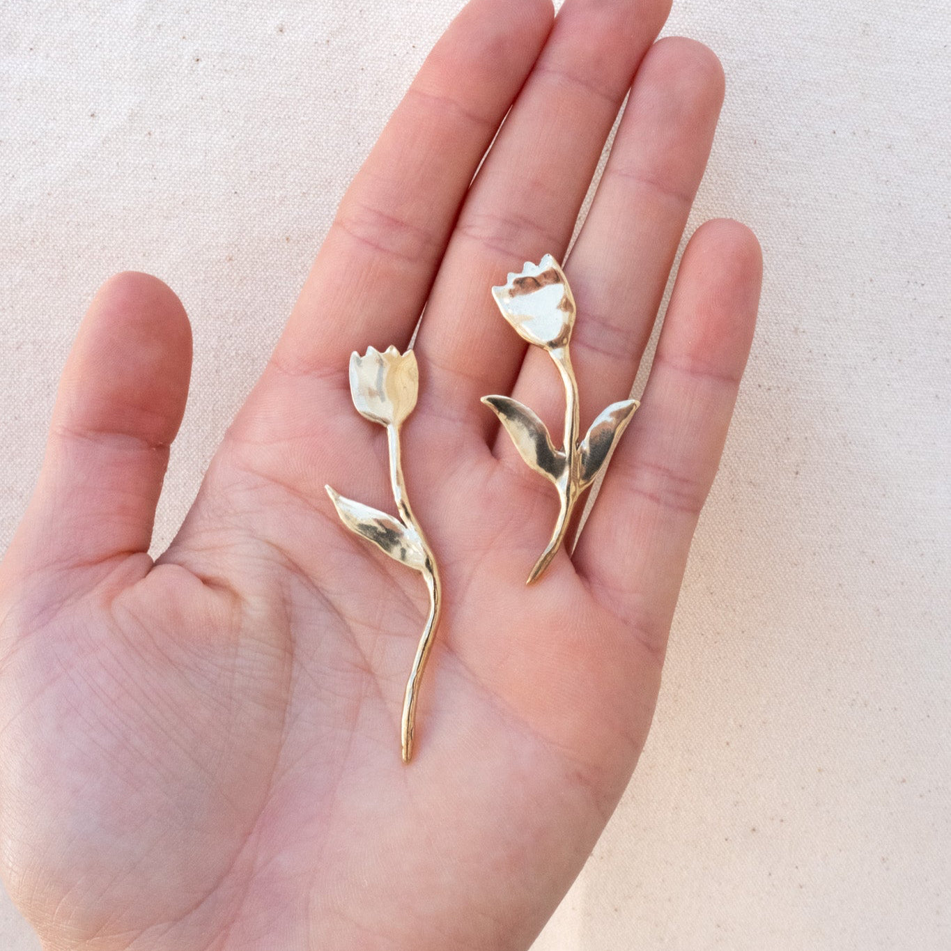 TULIPS BRASS